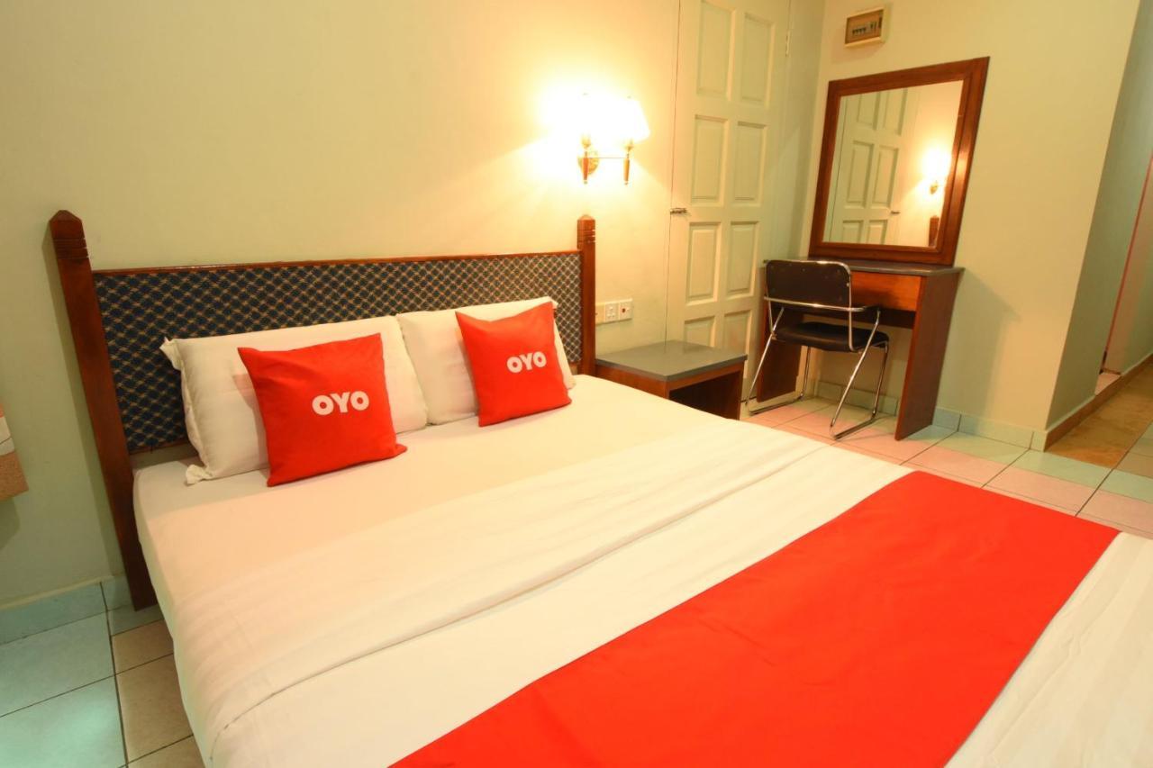 Oyo 89642 Highway Inn Mukah Exterior foto