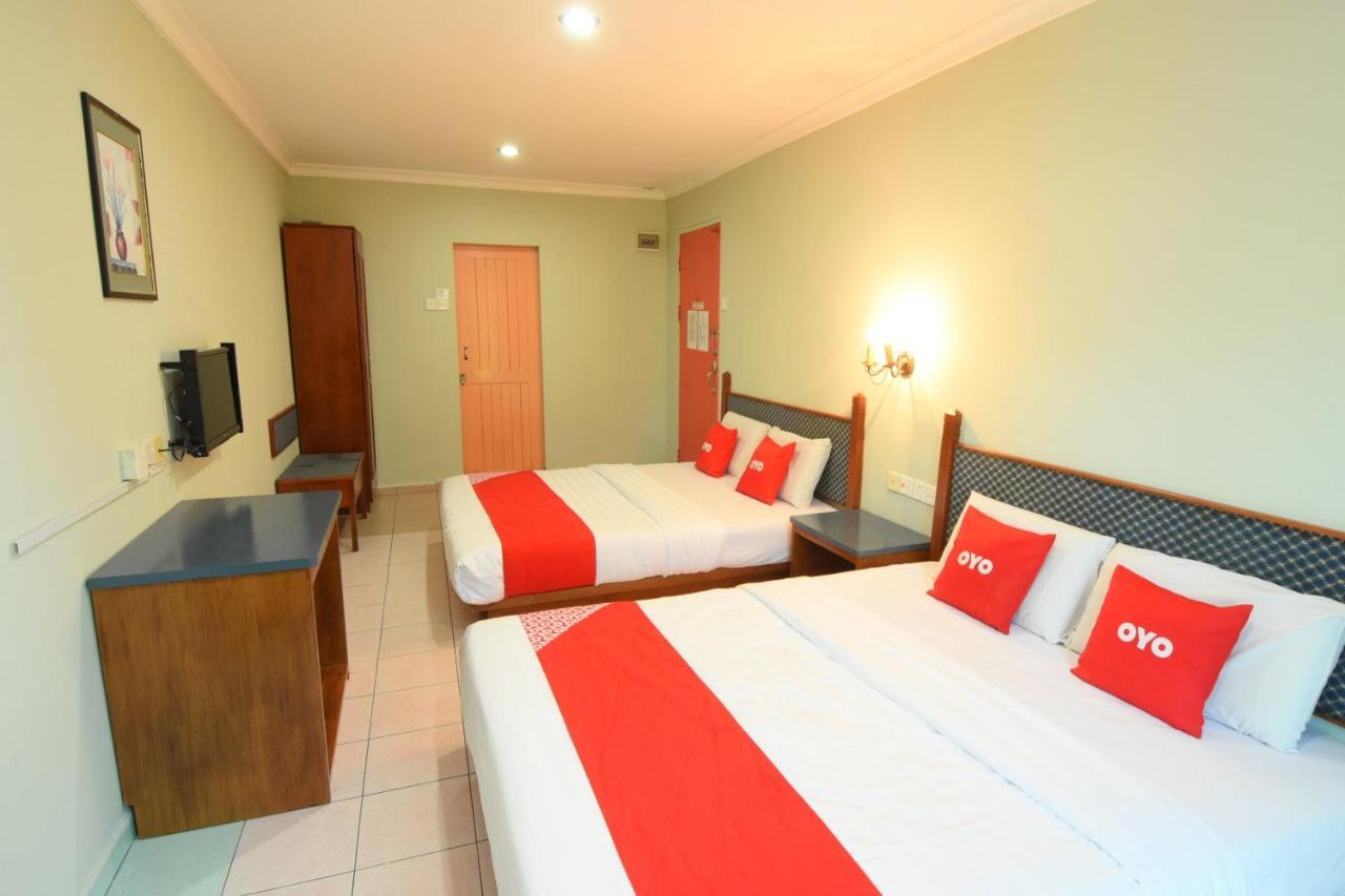 Oyo 89642 Highway Inn Mukah Exterior foto